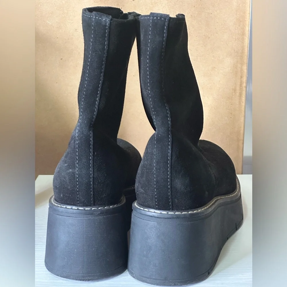 La CANDIENNE Suede Platform Ankle‎ Boots Size 10M